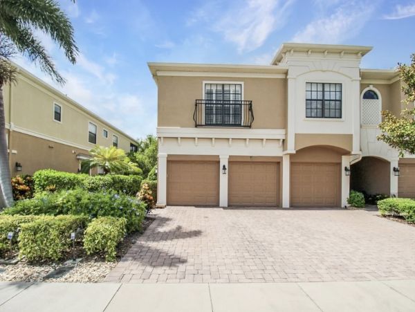 Tropical Condo in West Bradenton